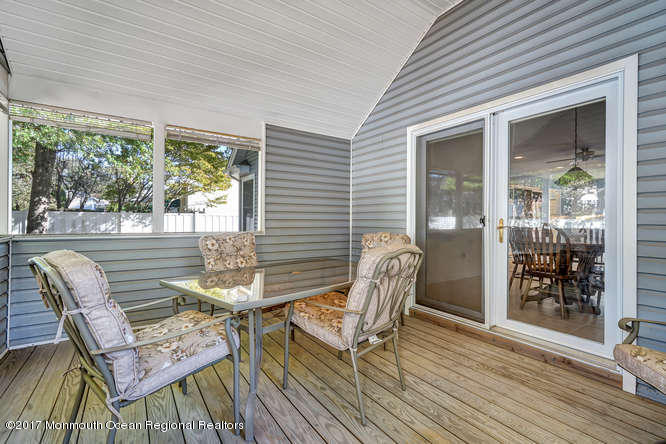 116 Dolphin Road Manahawkin, NJ 08050 - Photo 18 of 24 116 Dolphin Rd Manahawkin NJ-small-032-1