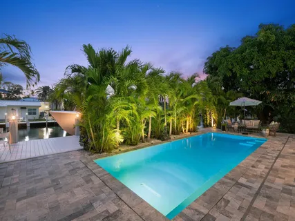 $4,695,000 | 717 Solar Isle Drive, Fort Lauderdale, FL 33301