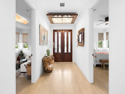 $4,695,000 | 717 Solar Isle Drive, Fort Lauderdale, FL 33301