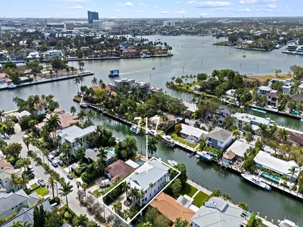 $4,695,000 | 717 Solar Isle Drive, Fort Lauderdale, FL 33301