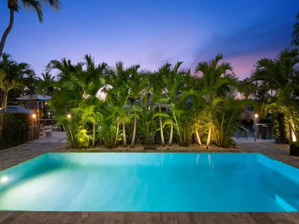 $4,695,000 | 717 Solar Isle Drive, Fort Lauderdale, FL 33301