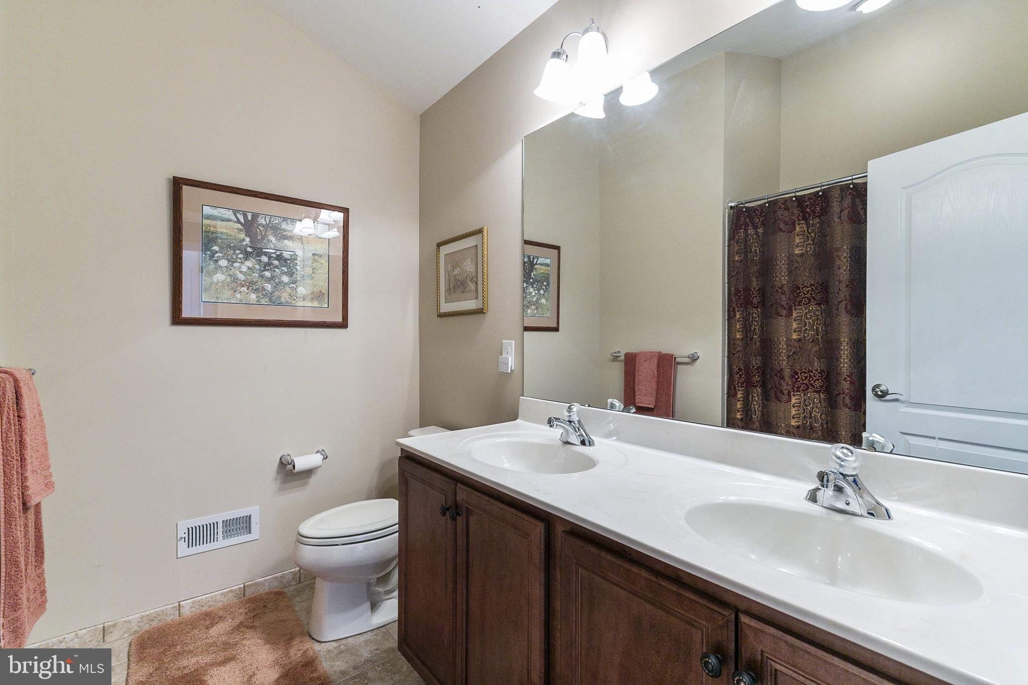 43 Tulip Drive Malvern, PA 19355 - Photo 22 of 31