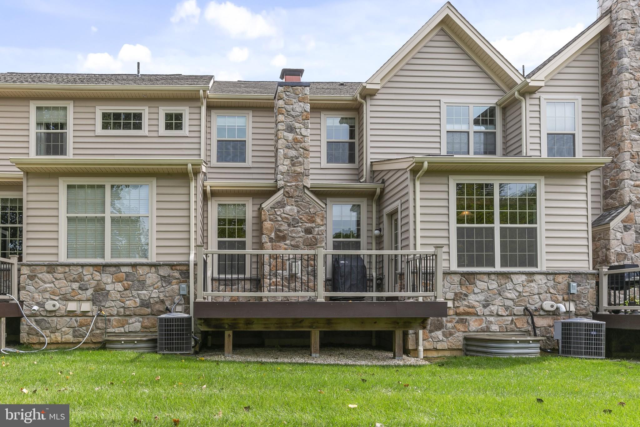 43 Tulip Drive Malvern, PA 19355 - Photo 27 of 31