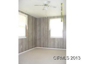 2243 West Logansport Road Peru, IN 46970 - Photo 7 of 11 Gallery Image 7