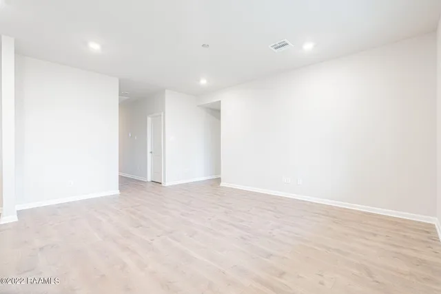 $2,000 | 130 Lucille Drive, Maurice, LA 70555