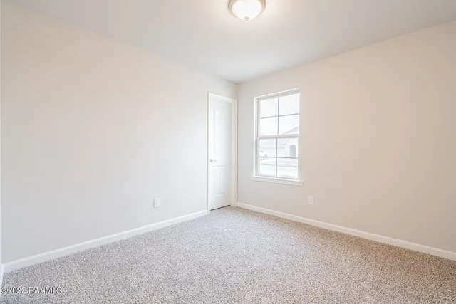 $2,000 | 130 Lucille Drive, Maurice, LA 70555