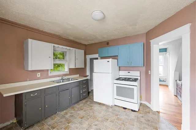 $225,000 | 743-745 Tauromee Avenue, Kansas City, KS 66101