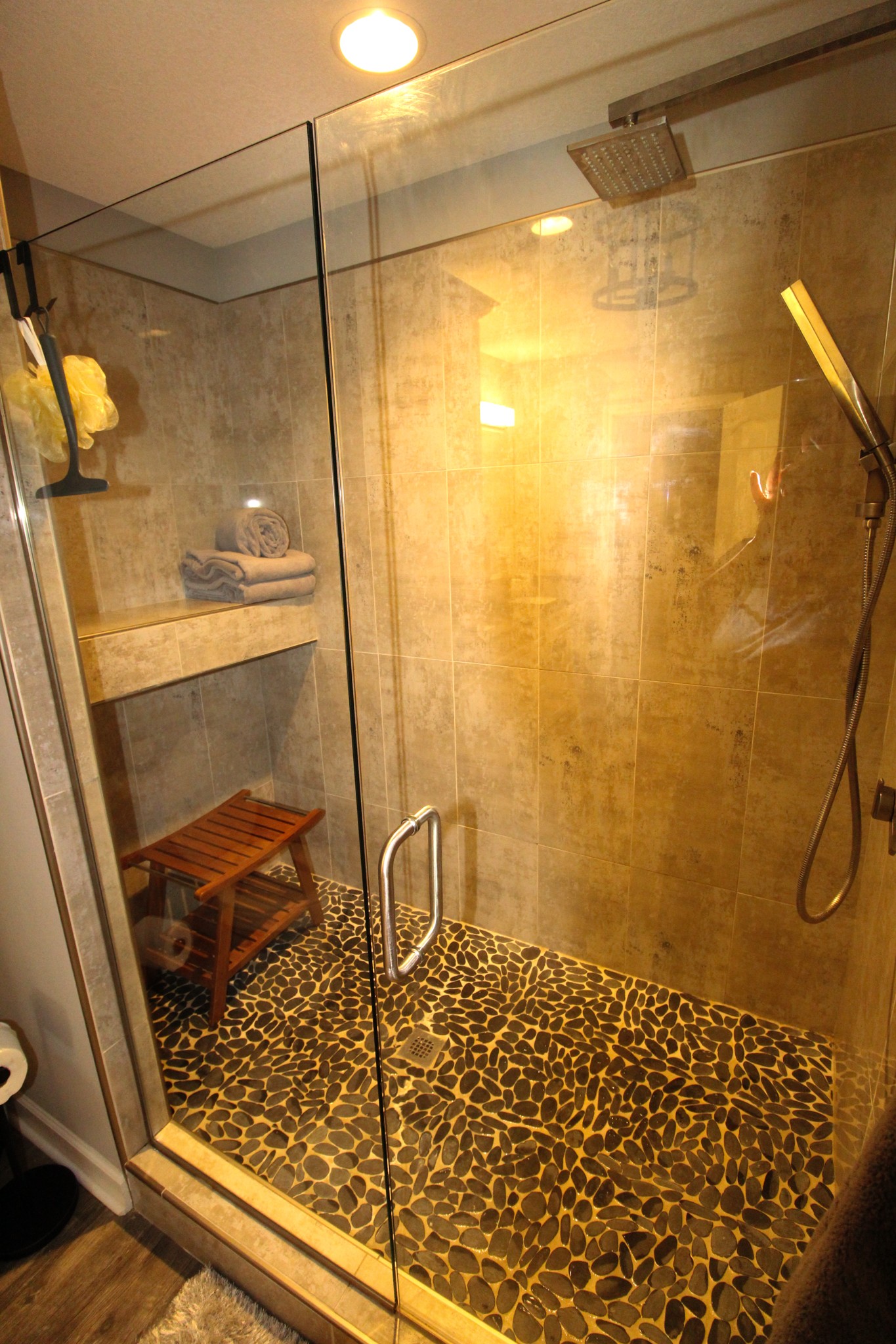 128 East Carter Road Portland, TN 37148 - Photo 21 of 26 a bathroom with a shower