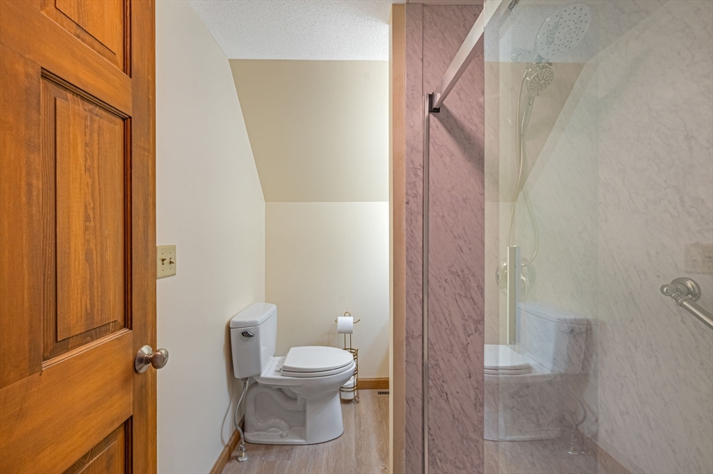 50 Emerson Street Springfield, MA 01118 - Photo 26 of 42