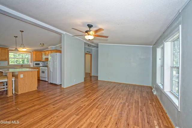 $232,500 | 128 State Highway, Pattersonville, NY 12137