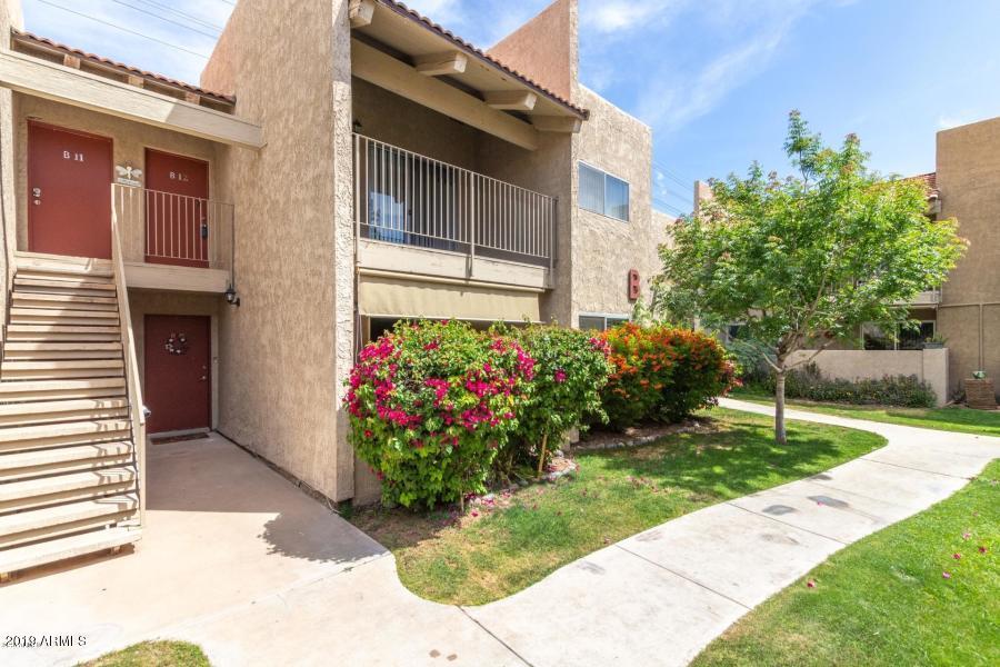 5525 East Thomas Road, Unit B12 Phoenix, AZ 85018 - Photo 1 of 20 Front of unit