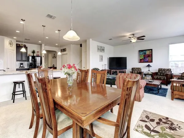 $2,050 | 11321 Kirkland Hill Path, Austin, TX 78754