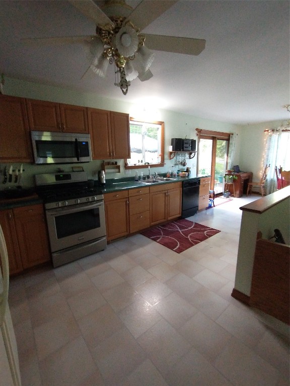 742 Powderhouse Road Vestal, NY 13850 - Photo 5 of 39 Gallery Image 5
