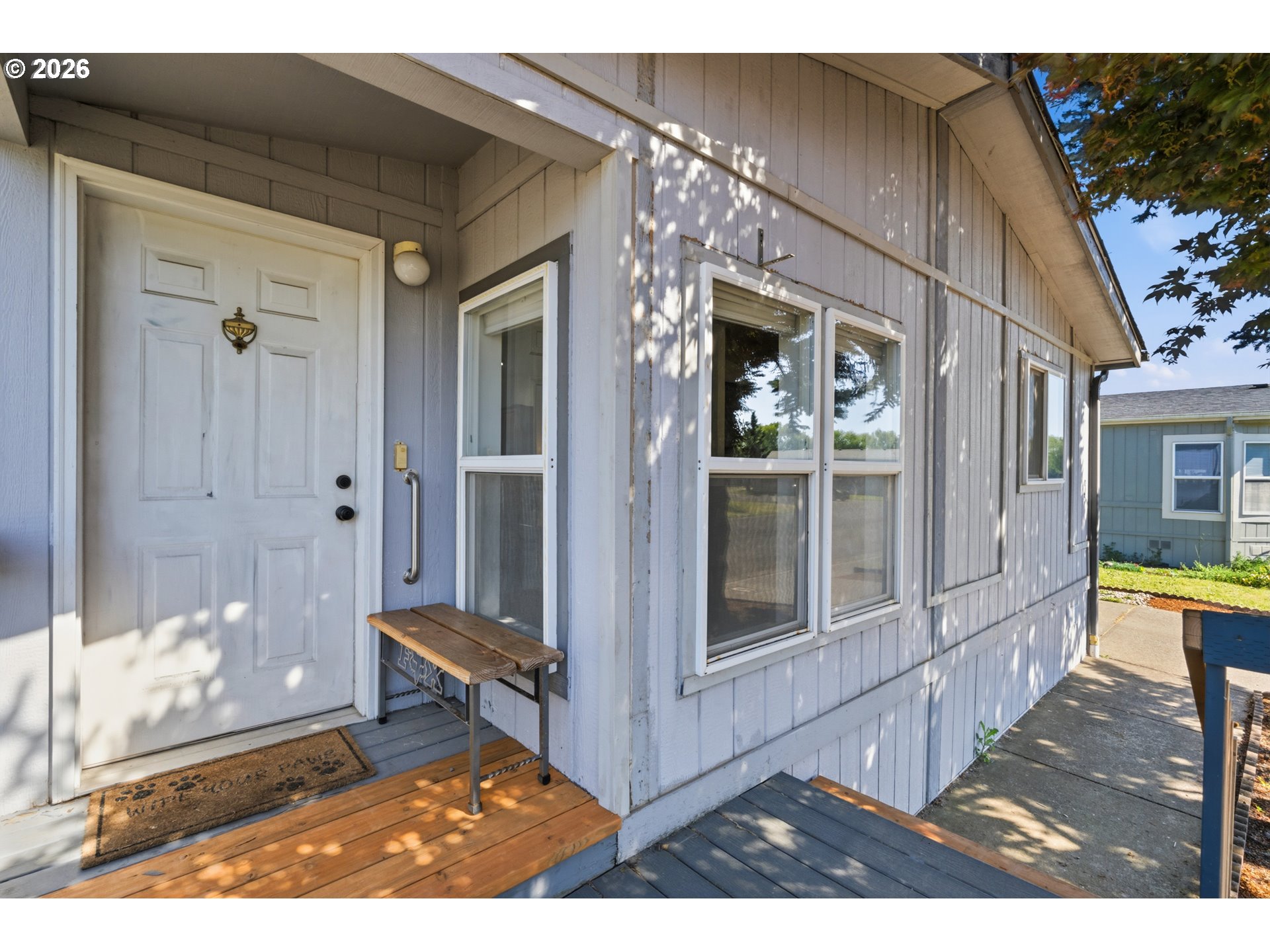 2151 Three Lakes Road Southeast Albany, OR 97322 - Photo 4 of 25 a view of front door of house