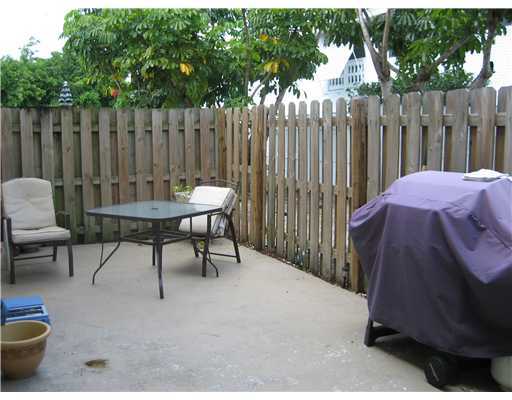 256 Southwest 6th Street Boca Raton, FL 33432 - Photo 24 of 25 Additional Photo