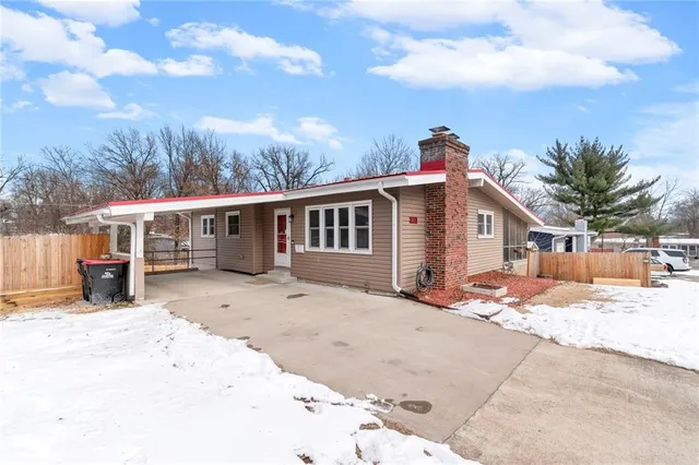 $249,900 | 903 East Clark Street, Warrensburg, MO 64093