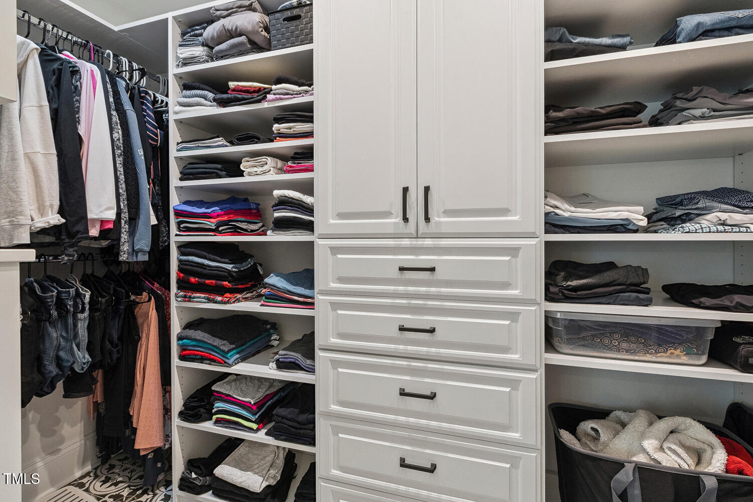 9636 Club Valley Way Raleigh, NC 27617 - Photo 53 of 84 Custom Closet
