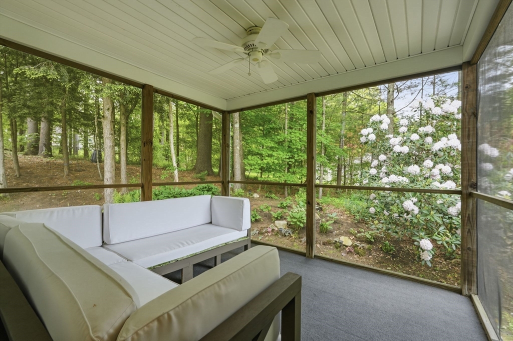 87 Logtown Road Amherst, MA 01002 - Photo 25 of 41