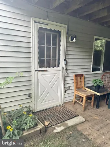 $2,700 | 3621 Seaford Court, Pasadena, MD 21122