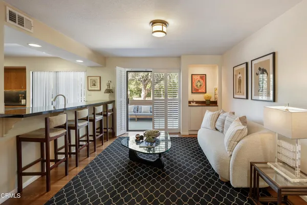 $1,499,000 | 1 South Orange Grove Boulevard, Unit 1, Pasadena, CA 91105