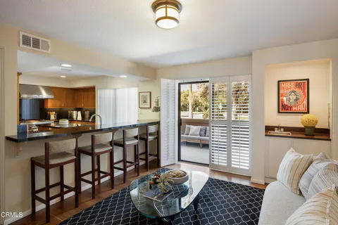 $1,499,000 | 1 South Orange Grove Boulevard, Unit 1, Pasadena, CA 91105