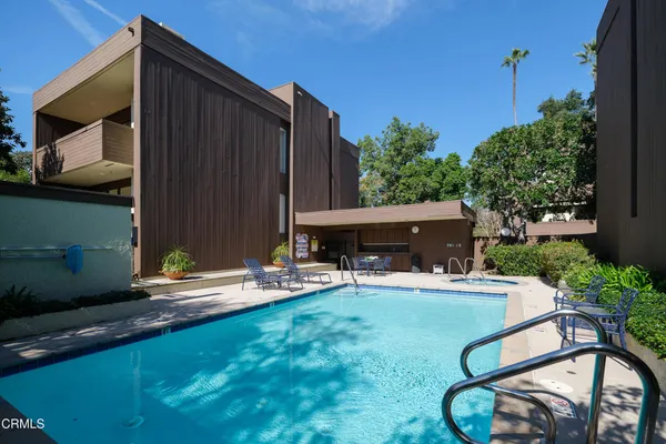 $1,499,000 | 1 South Orange Grove Boulevard, Unit 1, Pasadena, CA 91105