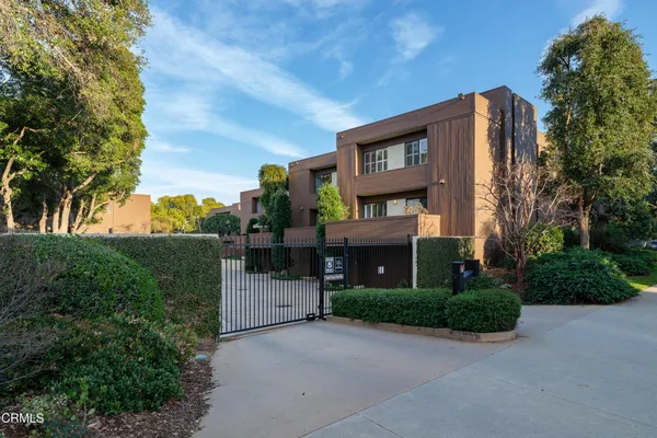 $1,499,000 | 1 South Orange Grove Boulevard, Unit 1, Pasadena, CA 91105