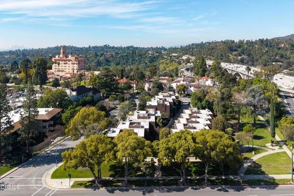 $1,499,000 | 1 South Orange Grove Boulevard, Unit 1, Pasadena, CA 91105