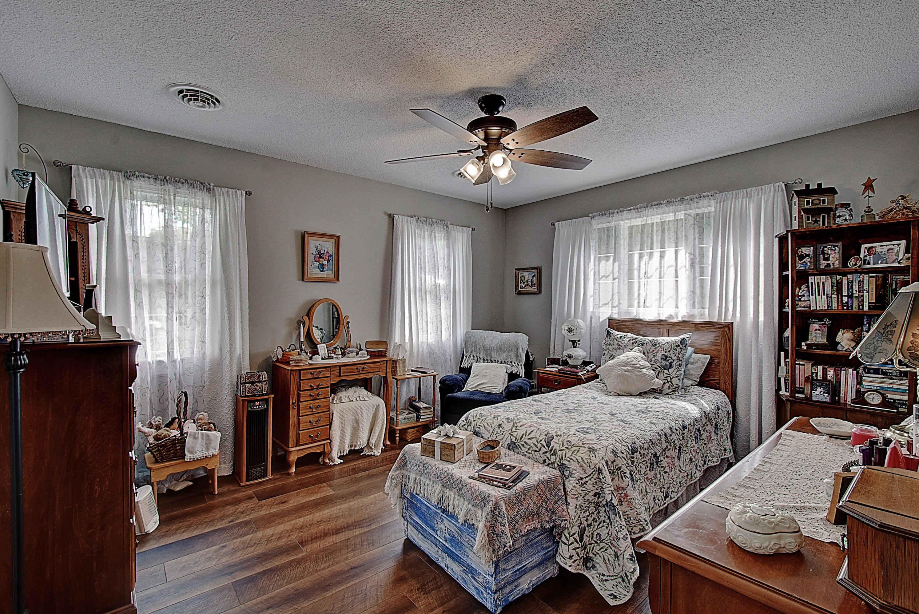 564 Jobe Road Elizabethton, TN 37643 - Photo 25 of 37 DSC_0406And8more