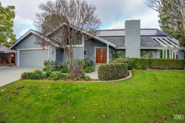 $425,000 | Undisclosed Address, Bakersfield, CA 93309