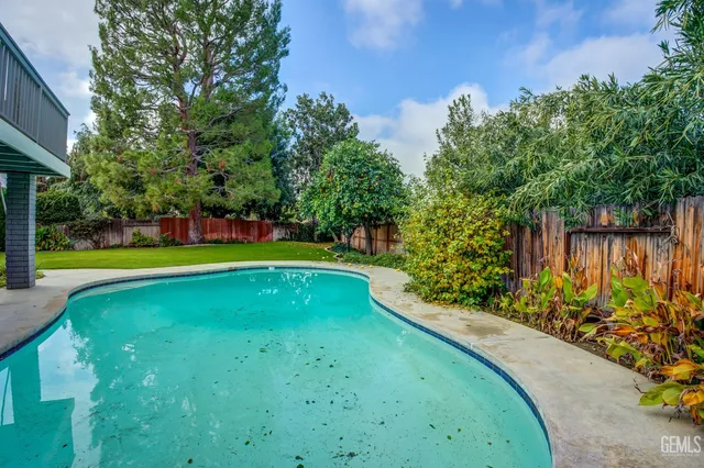 $425,000 | Undisclosed Address, Bakersfield, CA 93309