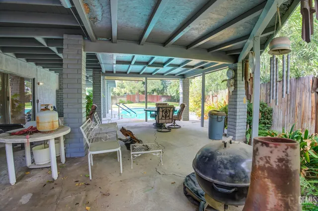 $425,000 | Undisclosed Address, Bakersfield, CA 93309