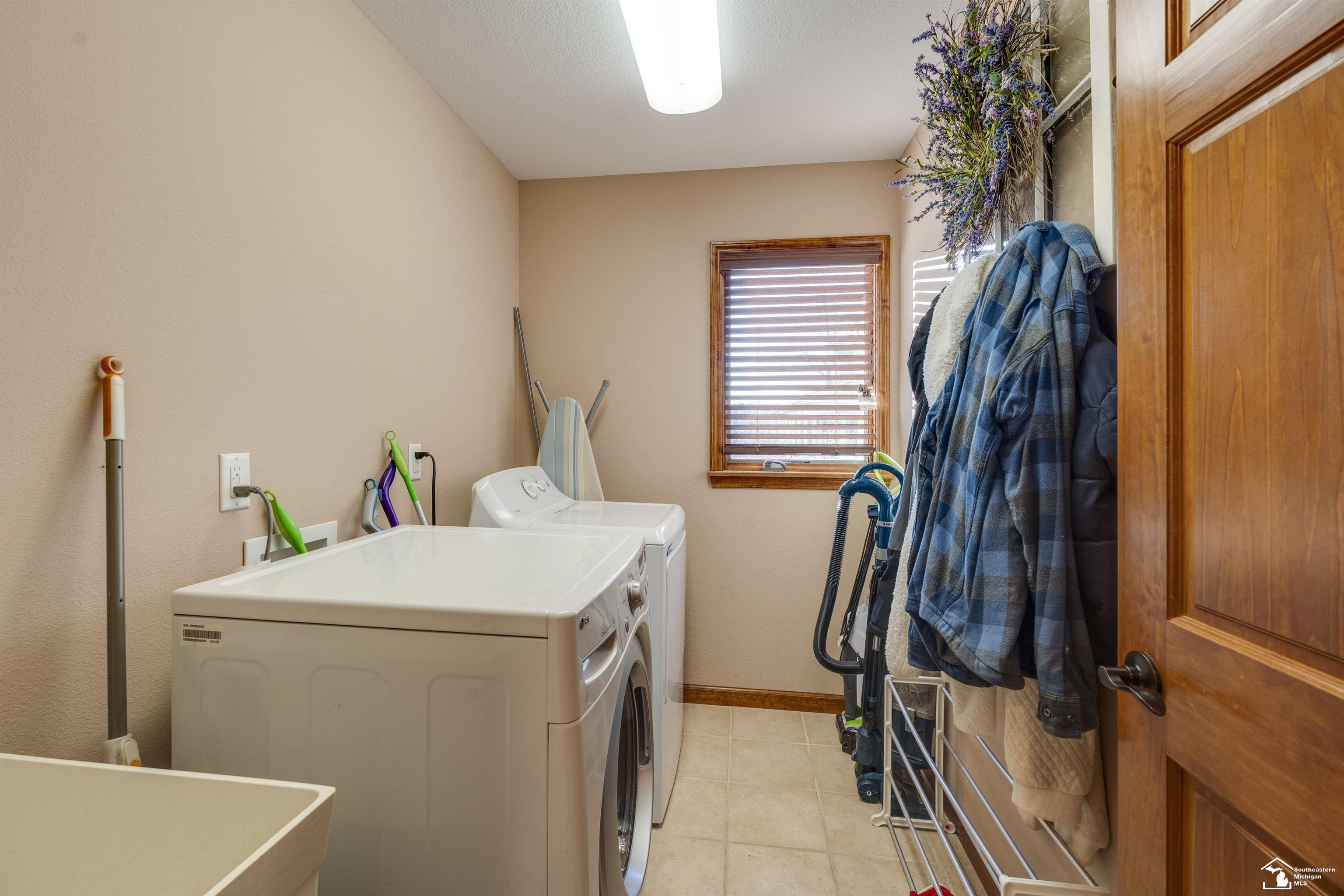 2268 West Dean Road Temperance, MI 48182 - Photo 14 of 35