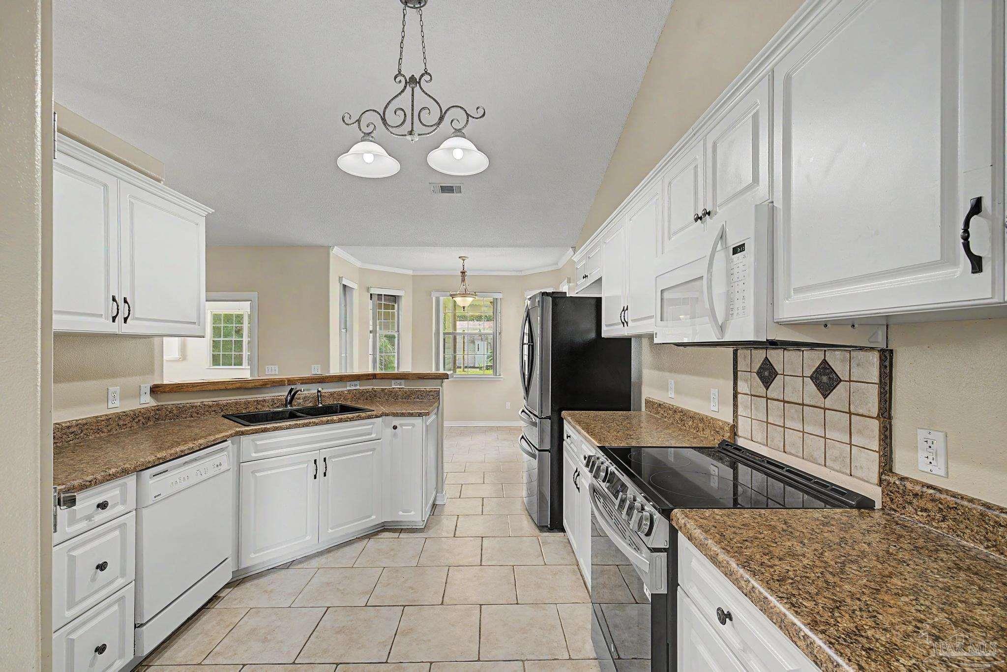 7145 Woodside Road Pensacola, FL 32526 - Photo 26 of 54