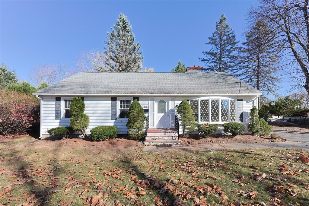 395 Hollis Road Lunenburg, MA 01462 - Photo 1 of 29 Gallery Image 1