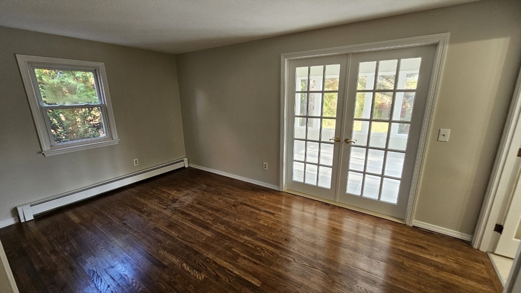 395 Hollis Road Lunenburg, MA 01462 - Photo 15 of 29 Gallery Image 15
