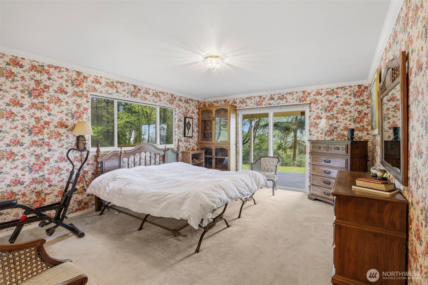 99 North Cross Island Road Camano Island, WA 98282 - Photo 18 of 39