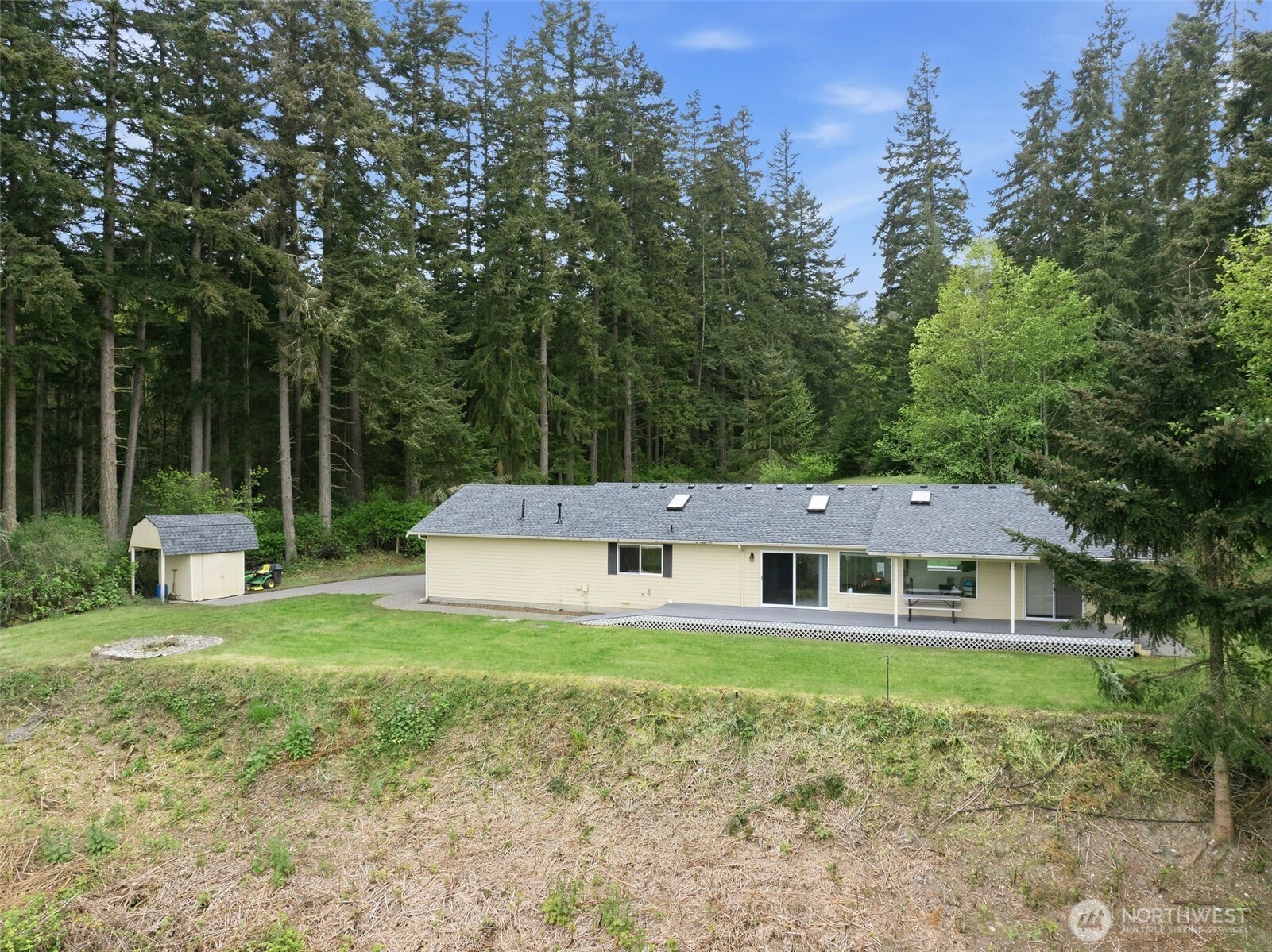 99 North Cross Island Road Camano Island, WA 98282 - Photo 31 of 39