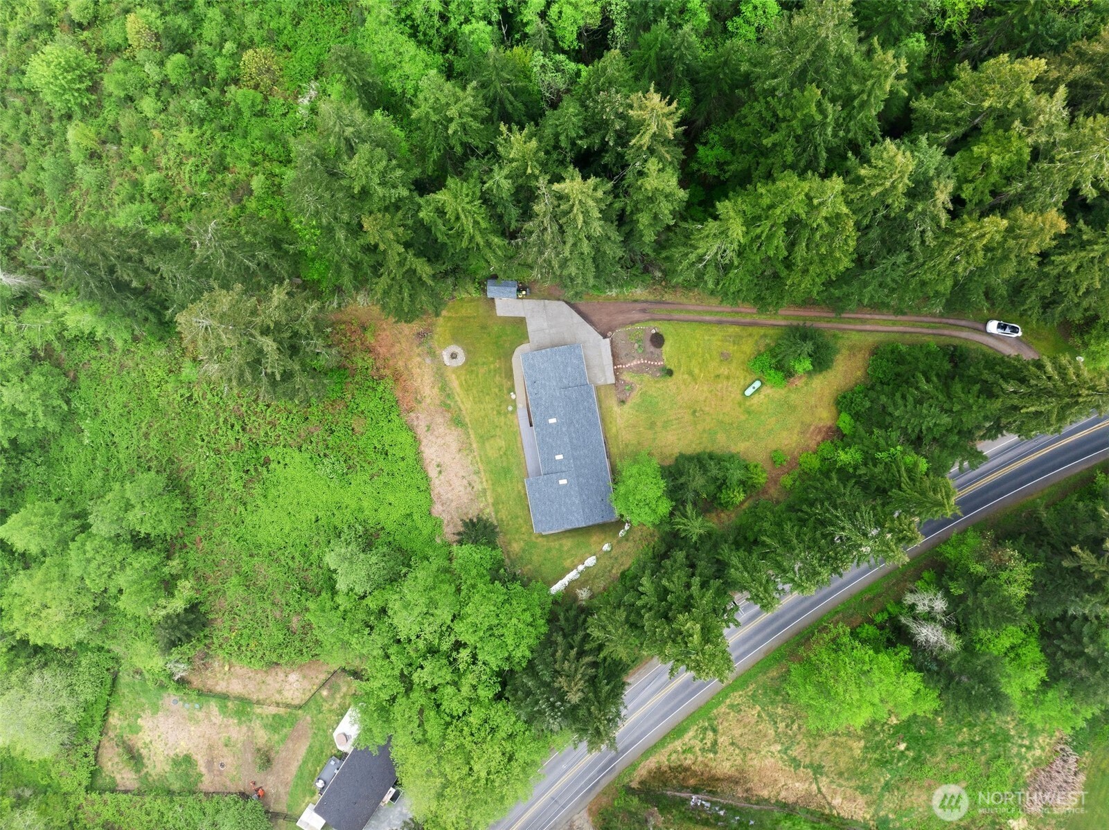 99 North Cross Island Road Camano Island, WA 98282 - Photo 35 of 39