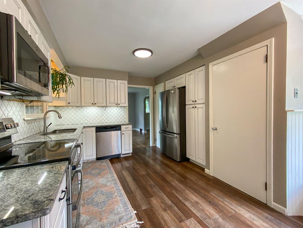 3510 Green Garden Road Aliquippa, PA 15001 - Photo 13 of 31