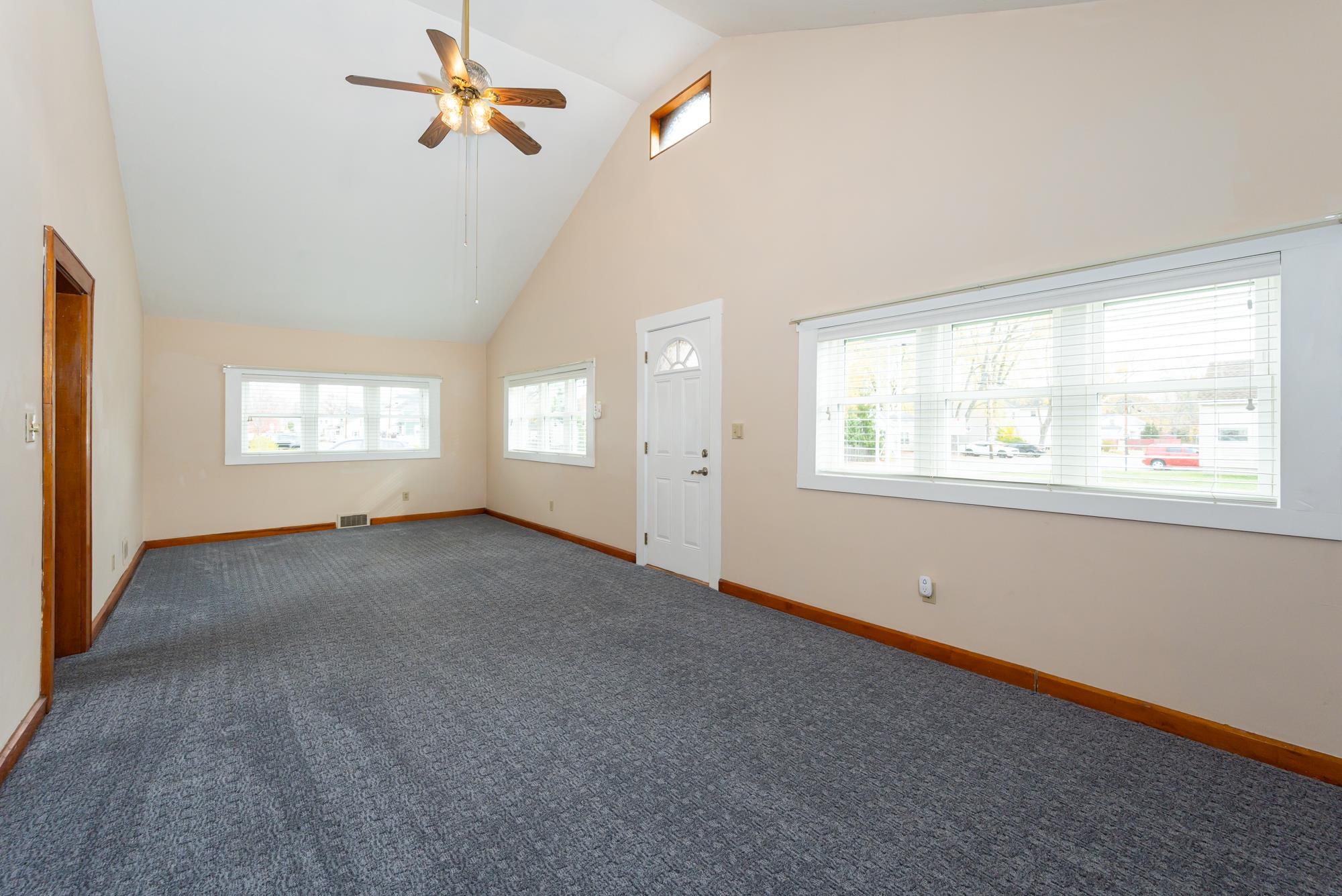 41 New Dunstable Road Nashua, NH 03060 - Photo 11 of 43 Gallery Image 11