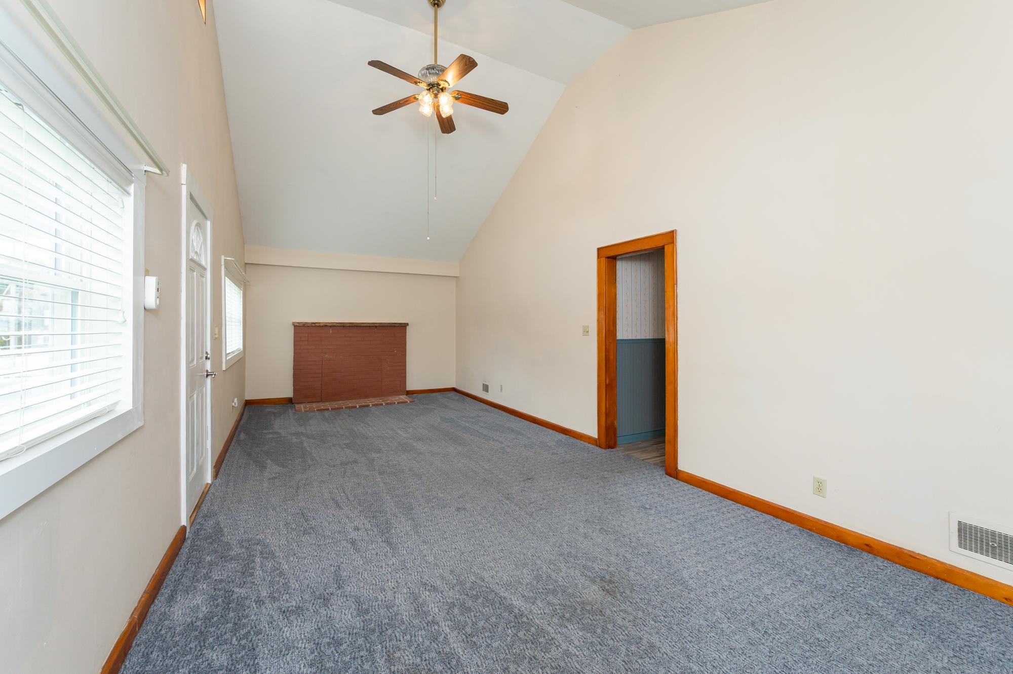 41 New Dunstable Road Nashua, NH 03060 - Photo 14 of 43 Gallery Image 14