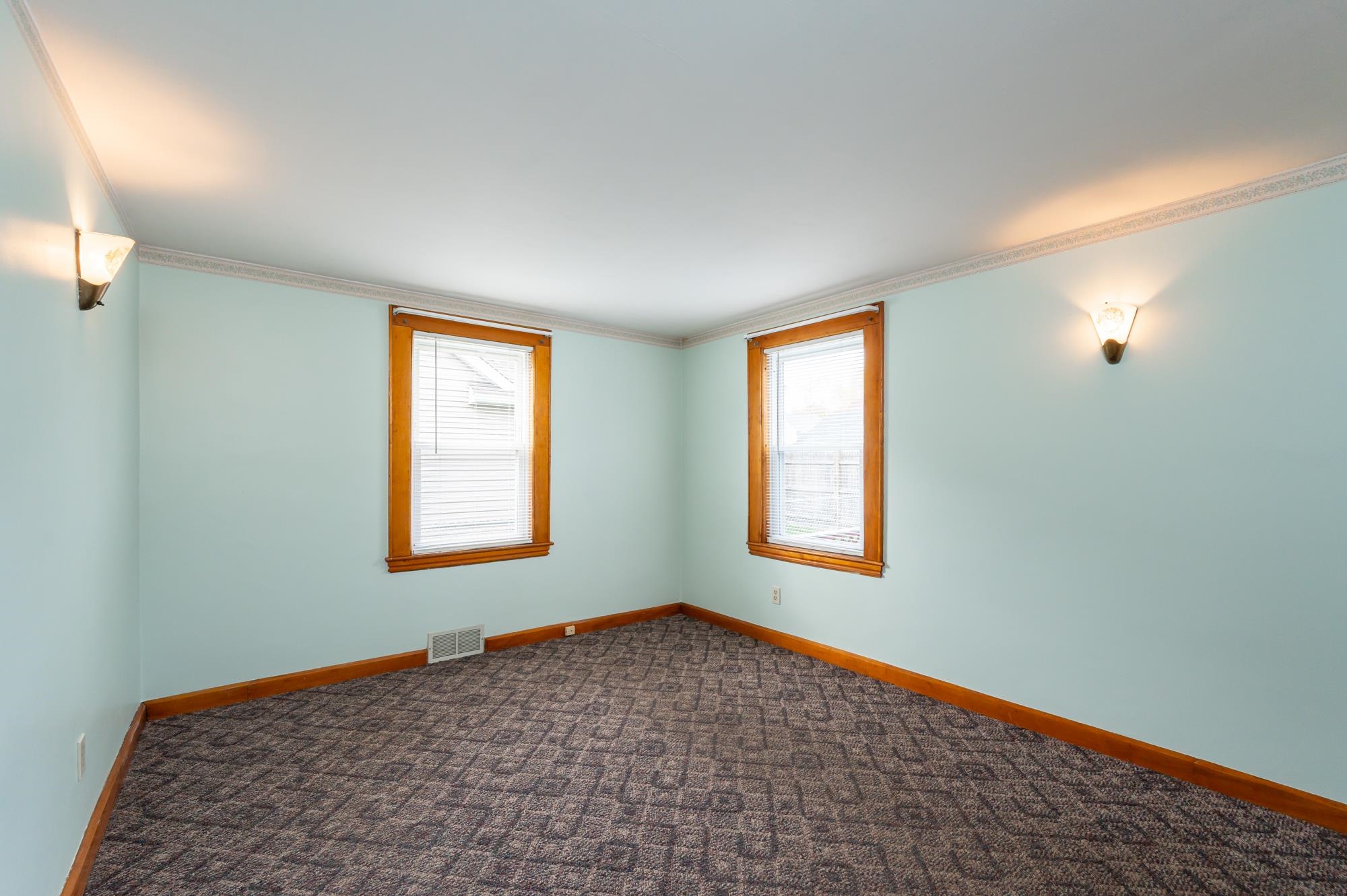 41 New Dunstable Road Nashua, NH 03060 - Photo 19 of 43 Gallery Image 19