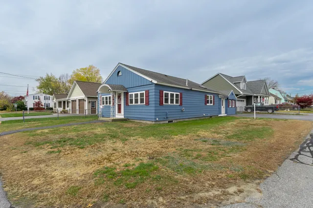 $399,900 | 41 New Dunstable Road, Nashua, NH 03060
