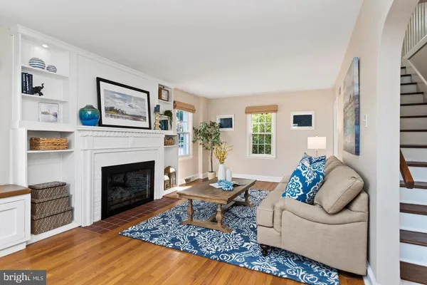 $2,795 | 710 Fishburn Road, Hershey, PA 17033