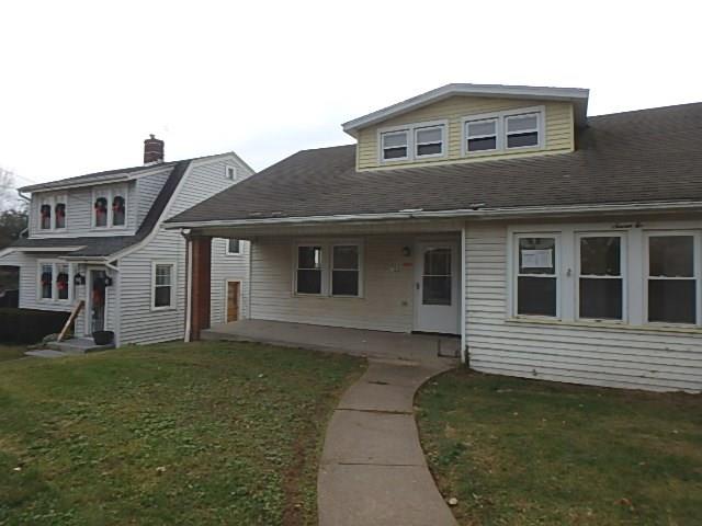 780 Elk Avenue Rochester, PA 15074 - Photo 2 of 21