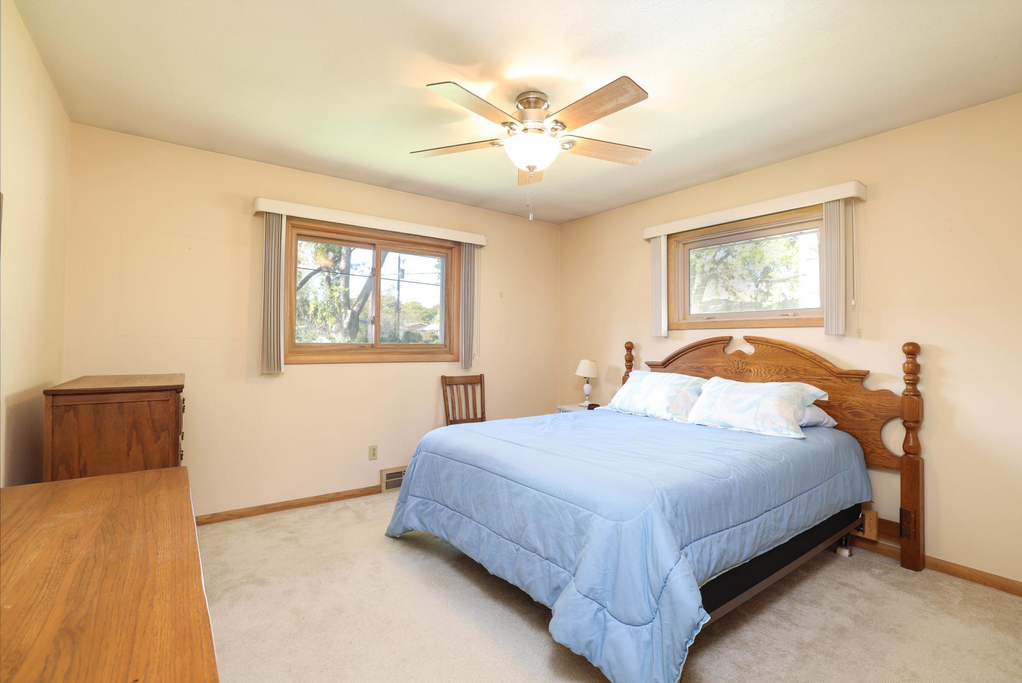 3305 18th Avenue Northwest Rochester, MN 55901 - Photo 16 of 34