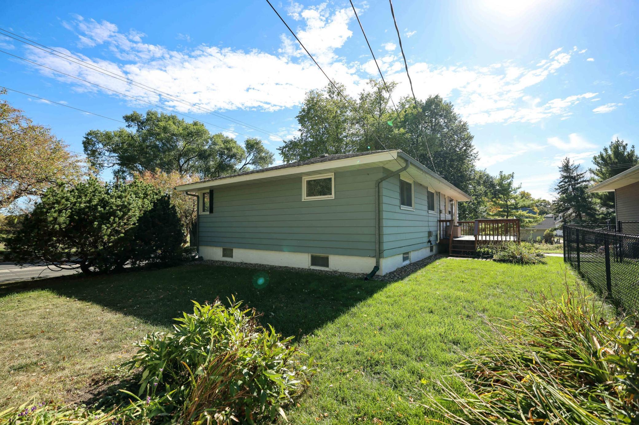 3305 18th Avenue Northwest Rochester, MN 55901 - Photo 25 of 34