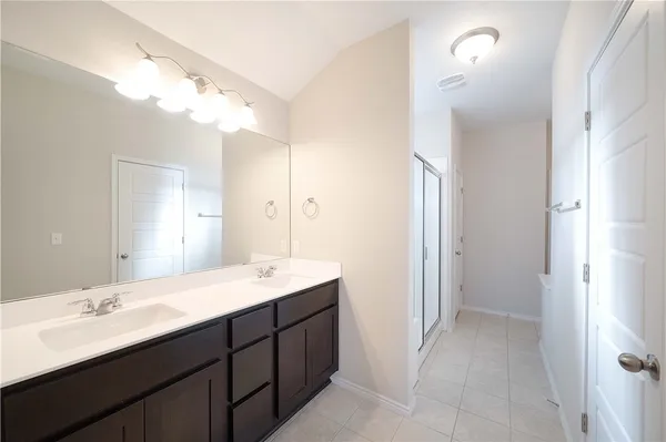 $2,300 | 7329 Sentry Path, Austin, TX 78744