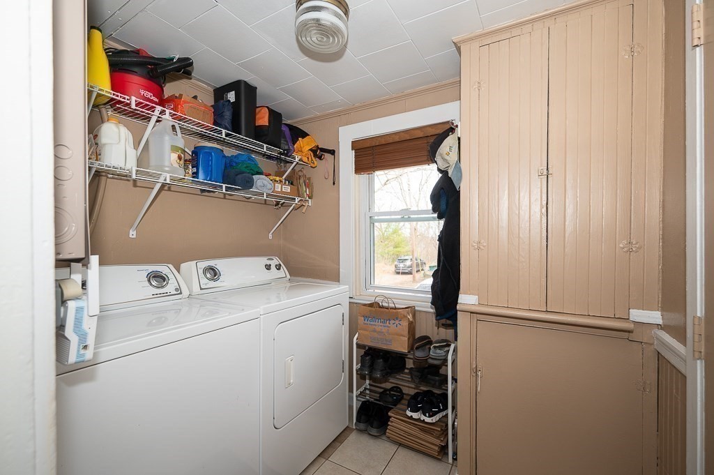 25 Wauwinet Road Worcester, MA 01605 - Photo 8 of 31 Gallery Image 8